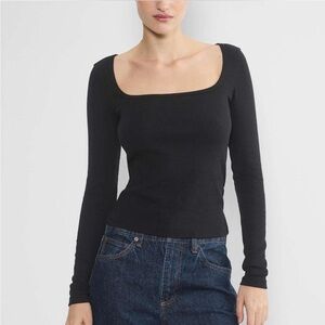 Black Aritzia TNA Home Stretch Top